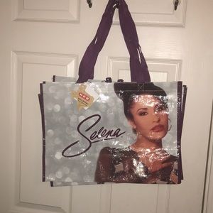 Selena Tote Bags from HEB